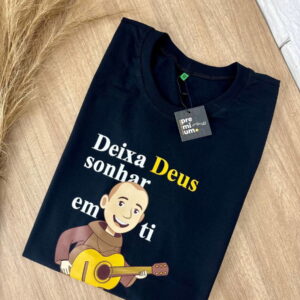 T-shirt Algodão com Estampa do Frei Gilson